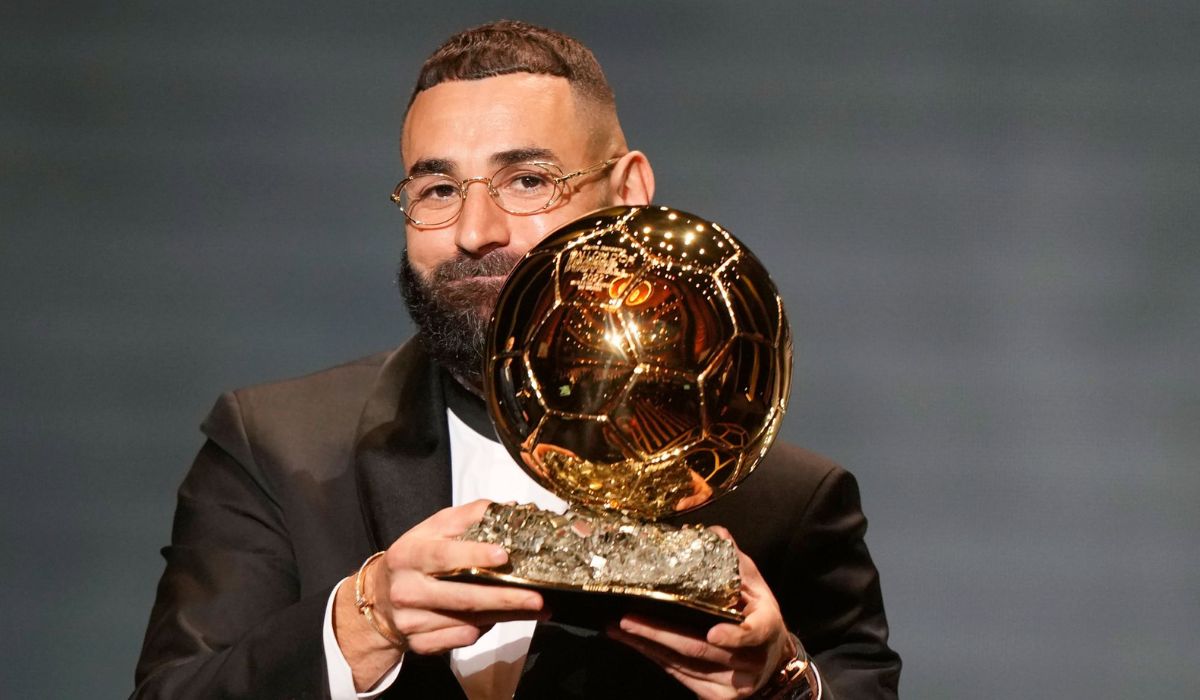 Real Madrid Attacker Karim Benzema Wins The Ballon D'Or 2022  For The First Time.